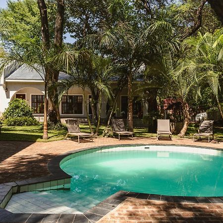 Jacaranda Lodge Victoria Falls Ngoại thất bức ảnh