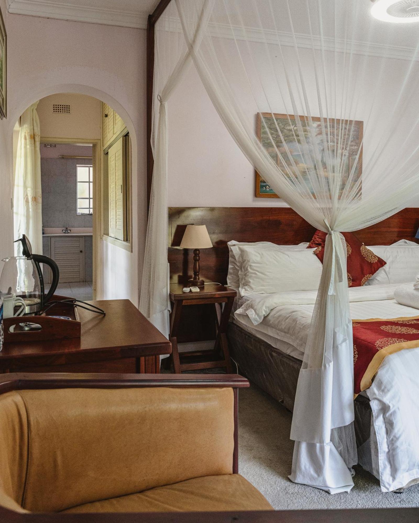 Jacaranda Lodge Victoria Falls Ngoại thất bức ảnh